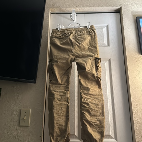 Like new boys cargo pants - Picture 4 of 7